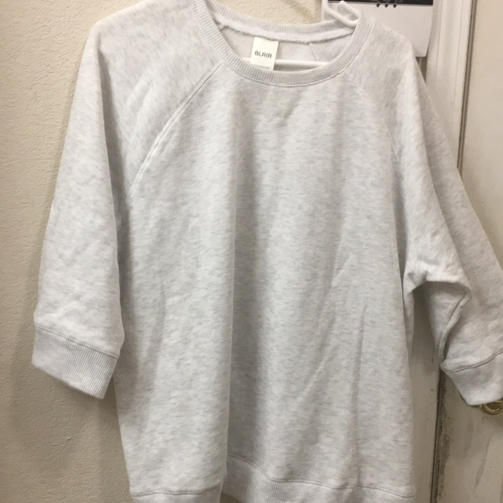 Gray over sized sweat shirt